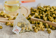 Load image into Gallery viewer, CHRYSANTHEMUM TEA 菊花甘草茶
